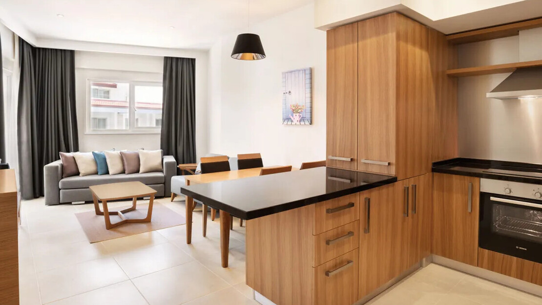 Ramada Hotel & Suites by Wyndham Kusadasi 